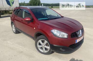 Внедорожник / Кроссовер Nissan Qashqai+2 2011 в 