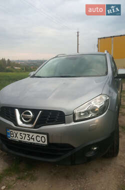 Внедорожник / Кроссовер Nissan Qashqai+2 2012 в Хмельницком