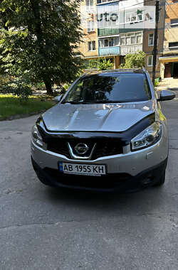 Позашляховик / Кросовер Nissan Qashqai+2 2011 в Вінниці