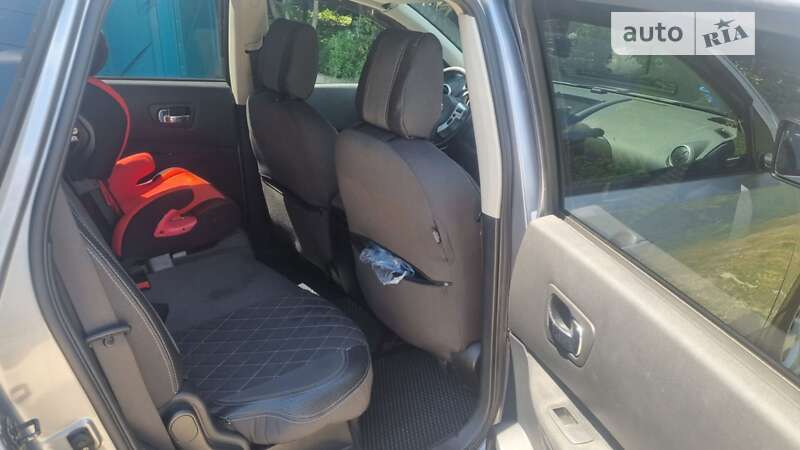 Внедорожник / Кроссовер Nissan Qashqai+2 2012 в Одессе