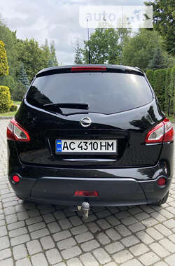 Позашляховик / Кросовер Nissan Qashqai+2 2013 в Луцьку