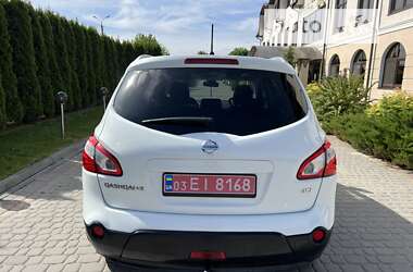 Внедорожник / Кроссовер Nissan Qashqai+2 2010 в Дунаевцах