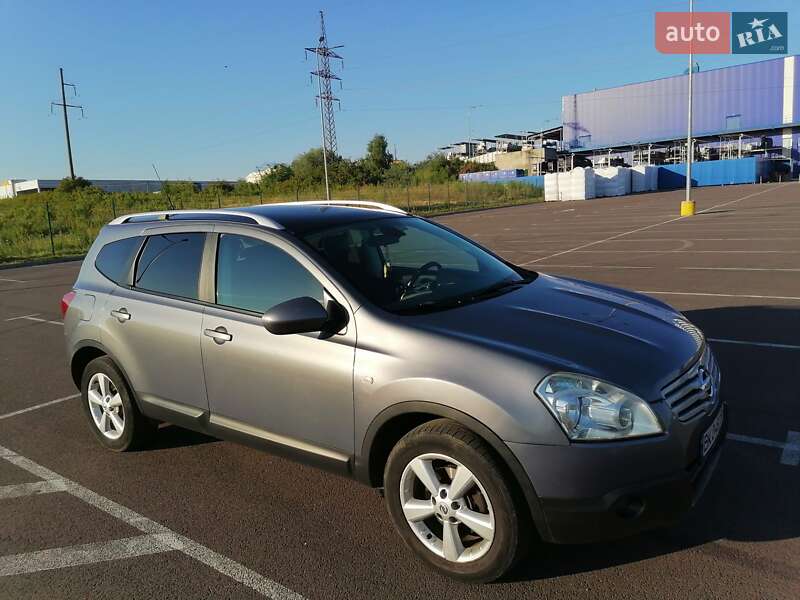 Внедорожник / Кроссовер Nissan Qashqai+2 2009 в Ровно