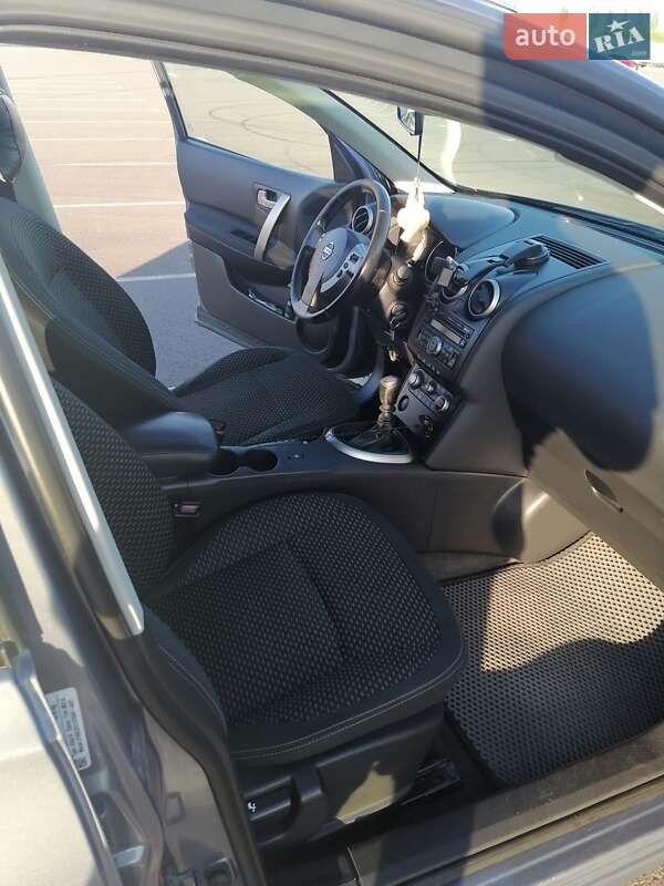 Внедорожник / Кроссовер Nissan Qashqai+2 2009 в Ровно