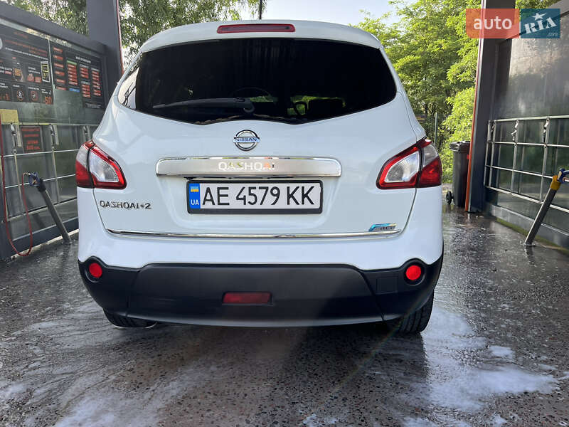 Внедорожник / Кроссовер Nissan Qashqai+2 2011 в Каменском фото 4 Внедорожник / Кроссовер Nissan Qashqai+2 2011 в Каменском