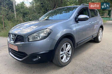 Внедорожник / Кроссовер Nissan Qashqai+2 2010 в Харькове