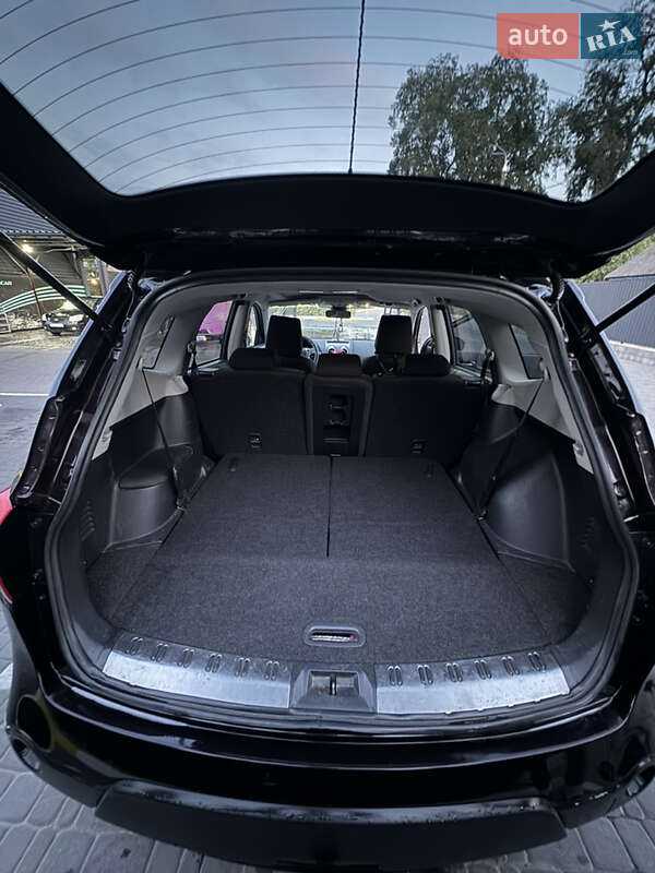 Позашляховик / Кросовер Nissan Qashqai+2 2009 в Іршанському