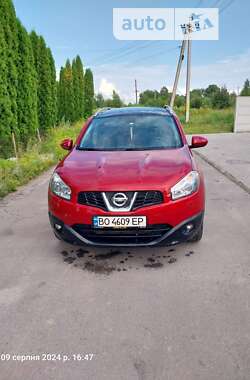 Внедорожник / Кроссовер Nissan Qashqai+2 2010 в Почаеве