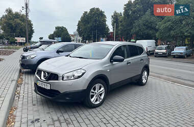 Позашляховик / Кросовер Nissan Qashqai+2 2013 в Звенигородці