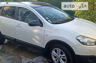 Внедорожник / Кроссовер Nissan Qashqai+2 2013 в Славуте