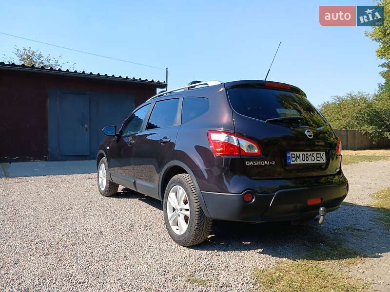 Позашляховик / Кросовер Nissan Qashqai+2 2011 в Сумах