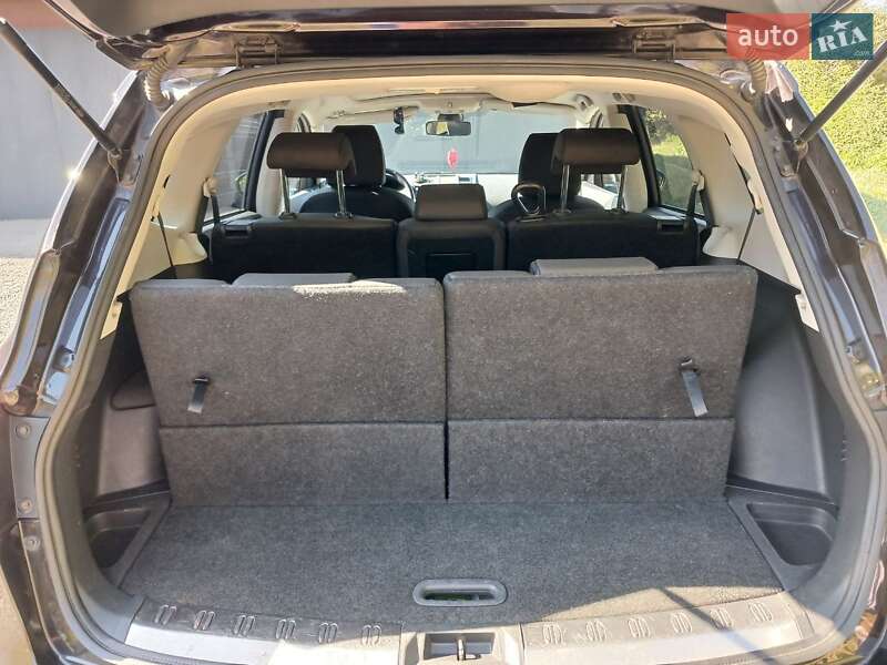 Позашляховик / Кросовер Nissan Qashqai+2 2011 в Сумах