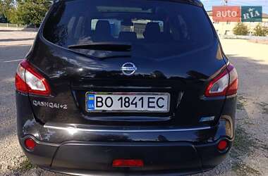 Позашляховик / Кросовер Nissan Qashqai+2 2012 в Скалаті