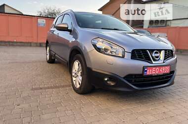 Позашляховик / Кросовер Nissan Qashqai+2 2011 в Дубні