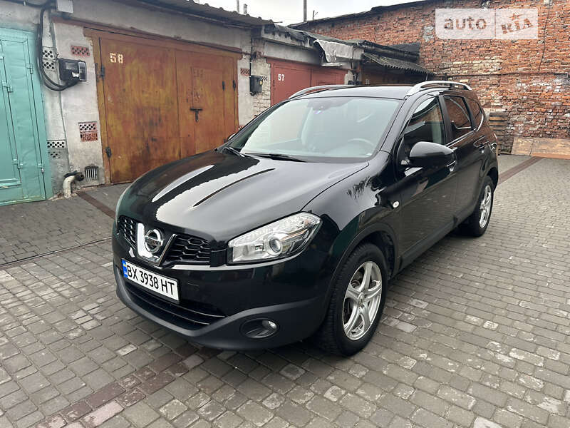 Позашляховик / Кросовер Nissan Qashqai+2 2012 в Хмельницькому