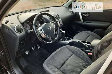 Внедорожник / Кроссовер Nissan Qashqai+2 2010 в Полтаве