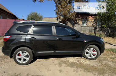 Внедорожник / Кроссовер Nissan Qashqai+2 2010 в Конотопе