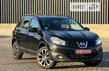 Позашляховик / Кросовер Nissan Qashqai+2 2013 в Рожище