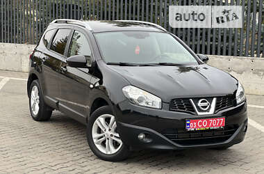 Позашляховик / Кросовер Nissan Qashqai+2 2013 в Луцьку