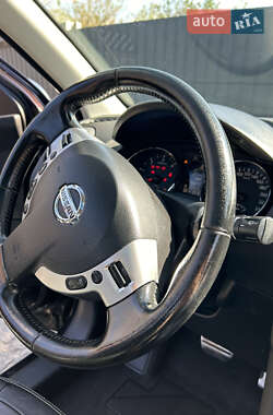Внедорожник / Кроссовер Nissan Qashqai+2 2011 в 