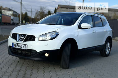 Позашляховик / Кросовер Nissan Qashqai+2 2011 в Вінниці