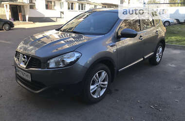 Внедорожник / Кроссовер Nissan Qashqai+2 2012 в Коростене