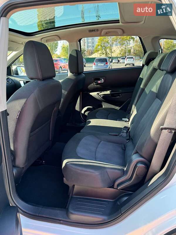 Внедорожник / Кроссовер Nissan Qashqai+2 2013 в Одессе