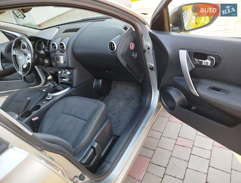 Внедорожник / Кроссовер Nissan Qashqai+2 2012 в Бродах