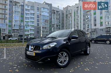 Позашляховик / Кросовер Nissan Qashqai+2 2010 в Вінниці