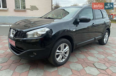 Позашляховик / Кросовер Nissan Qashqai+2 2011 в Хоролі