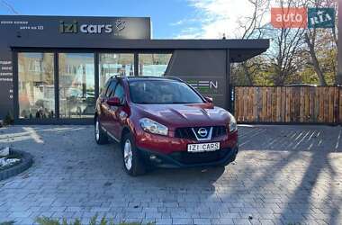 Позашляховик / Кросовер Nissan Qashqai+2 2010 в Львові