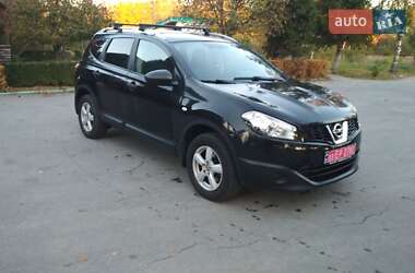 Позашляховик / Кросовер Nissan Qashqai+2 2011 в Звягелі