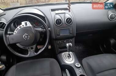 Внедорожник / Кроссовер Nissan Qashqai+2 2011 в Черновцах