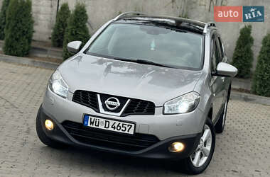 Внедорожник / Кроссовер Nissan Qashqai+2 2011 в Сарнах