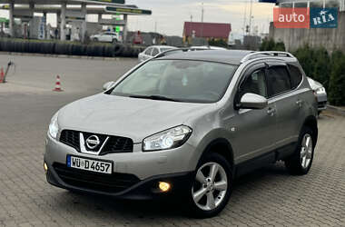 Внедорожник / Кроссовер Nissan Qashqai+2 2011 в Сарнах