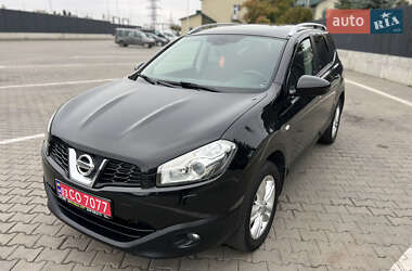 Внедорожник / Кроссовер Nissan Qashqai+2 2013 в Луцке