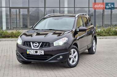 Позашляховик / Кросовер Nissan Qashqai+2 2012 в Львові