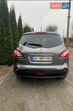 Позашляховик / Кросовер Nissan Qashqai+2 2011 в Хмельницькому