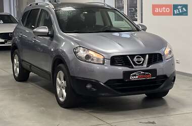 Позашляховик / Кросовер Nissan Qashqai+2 2010 в Полтаві