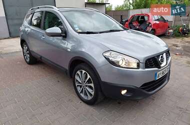 Позашляховик / Кросовер Nissan Qashqai+2 2010 в Нововолинську