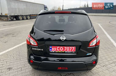 Позашляховик / Кросовер Nissan Qashqai+2 2013 в Луцьку