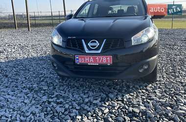 Внедорожник / Кроссовер Nissan Qashqai+2 2013 в Дубно