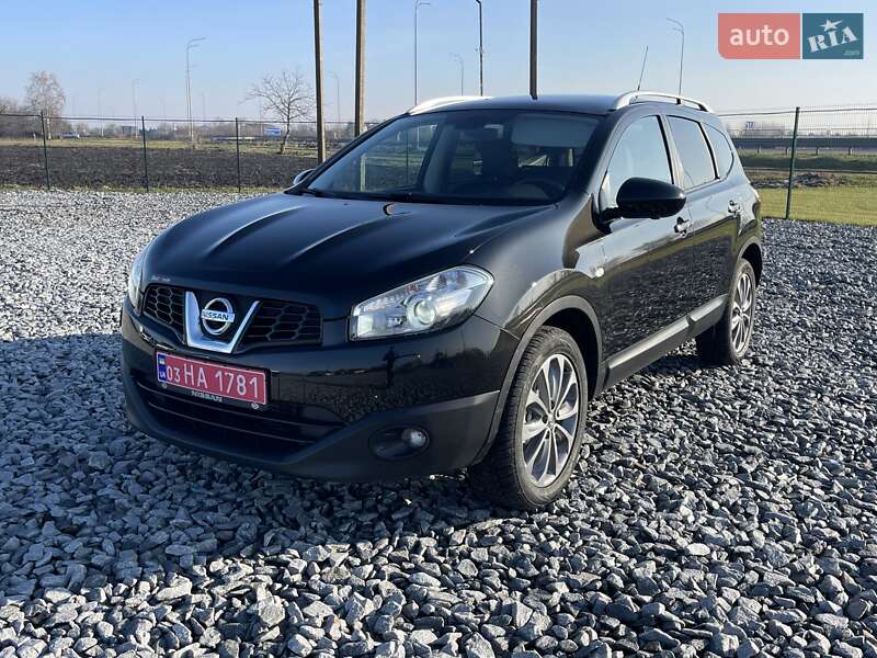 Внедорожник / Кроссовер Nissan Qashqai+2 2013 в Дубно