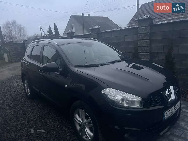 Внедорожник / Кроссовер Nissan Qashqai+2 2011 в Луцке