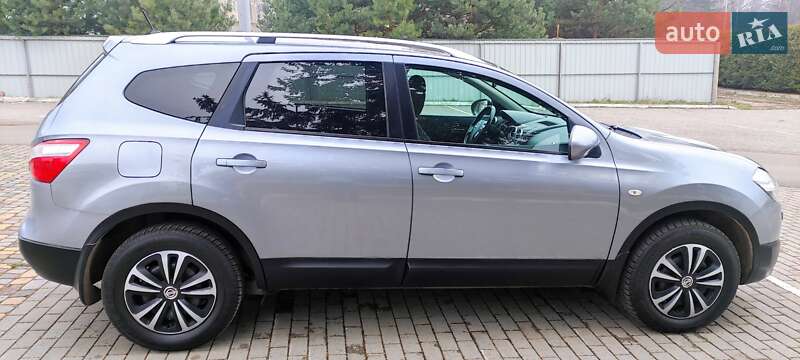 Внедорожник / Кроссовер Nissan Qashqai+2 2011 в Луцке