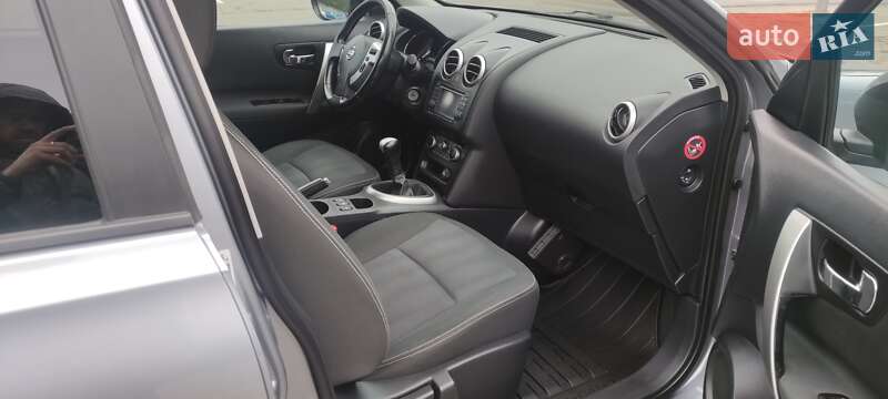 Внедорожник / Кроссовер Nissan Qashqai+2 2011 в Луцке