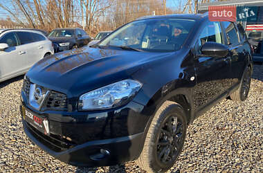 Позашляховик / Кросовер Nissan Qashqai+2 2010 в Коломиї