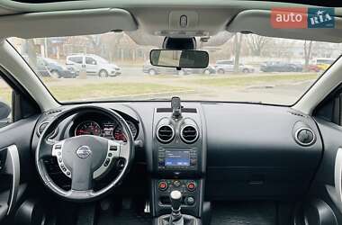 Позашляховик / Кросовер Nissan Qashqai+2 2012 в Києві