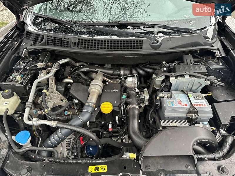Внедорожник / Кроссовер Nissan Qashqai+2 2011 в Ровно