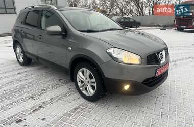 Внедорожник / Кроссовер Nissan Qashqai+2 2011 в Ровно